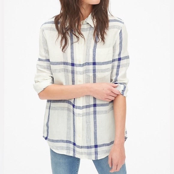 GAP Tops - GAP 100% Linen Button-Down Boyfriend Shirt